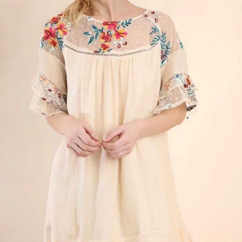 Blu Heaven White Dress with Sheer Embroidered Sleeves Size S NWOT